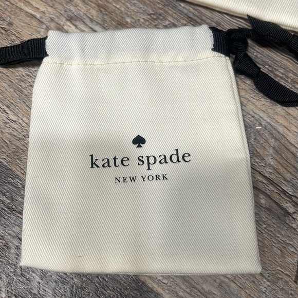 Gift bag - Picture 2 of 5